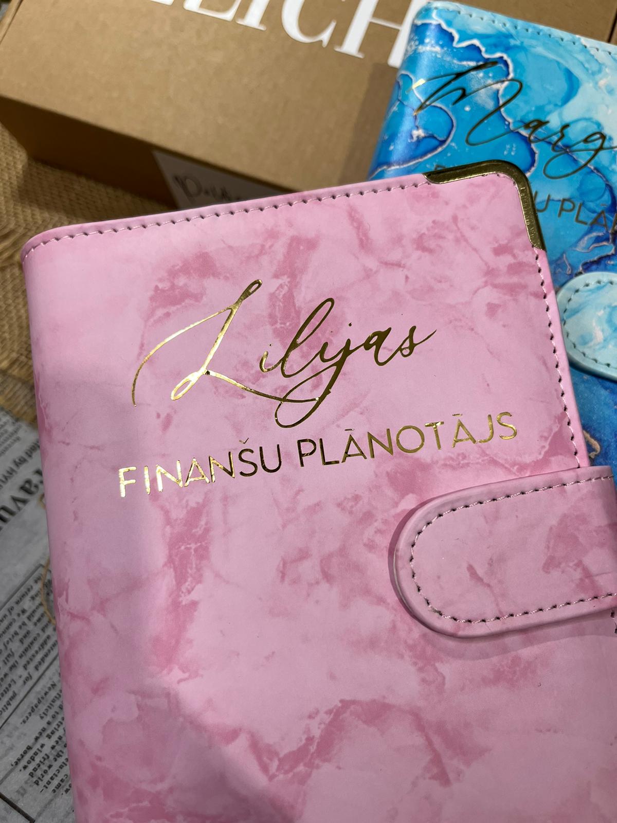 Rozā marmora personalizēts finanšu planotājs