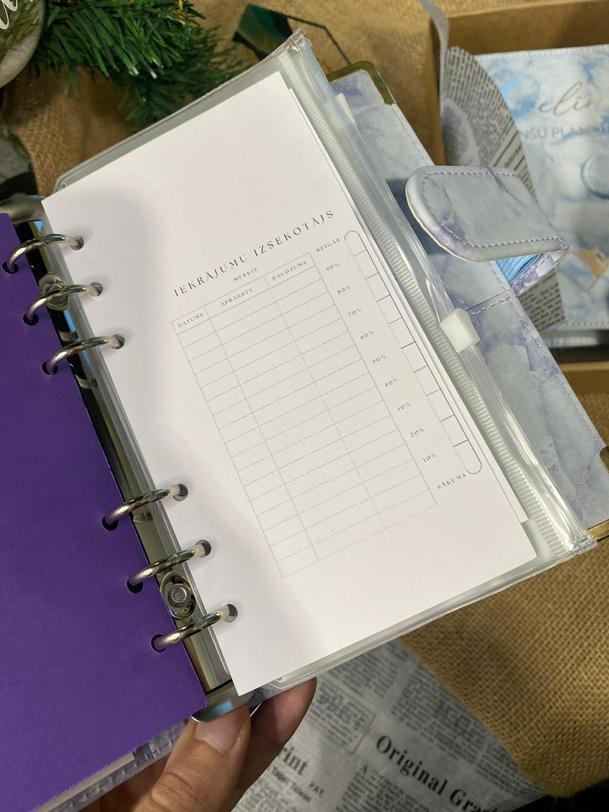 Pasteļviolēts marmora personalizēts finanšu planotājs