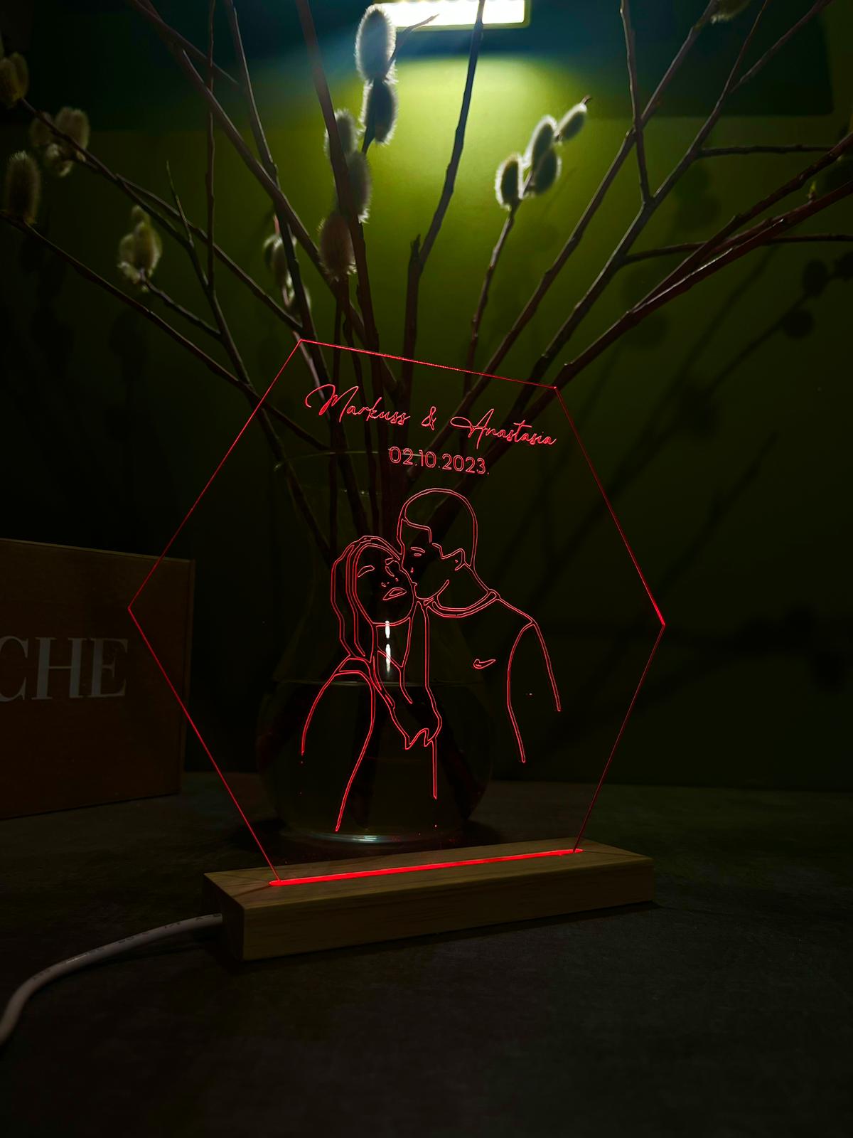 Personalizēta LED naktslampa no foto