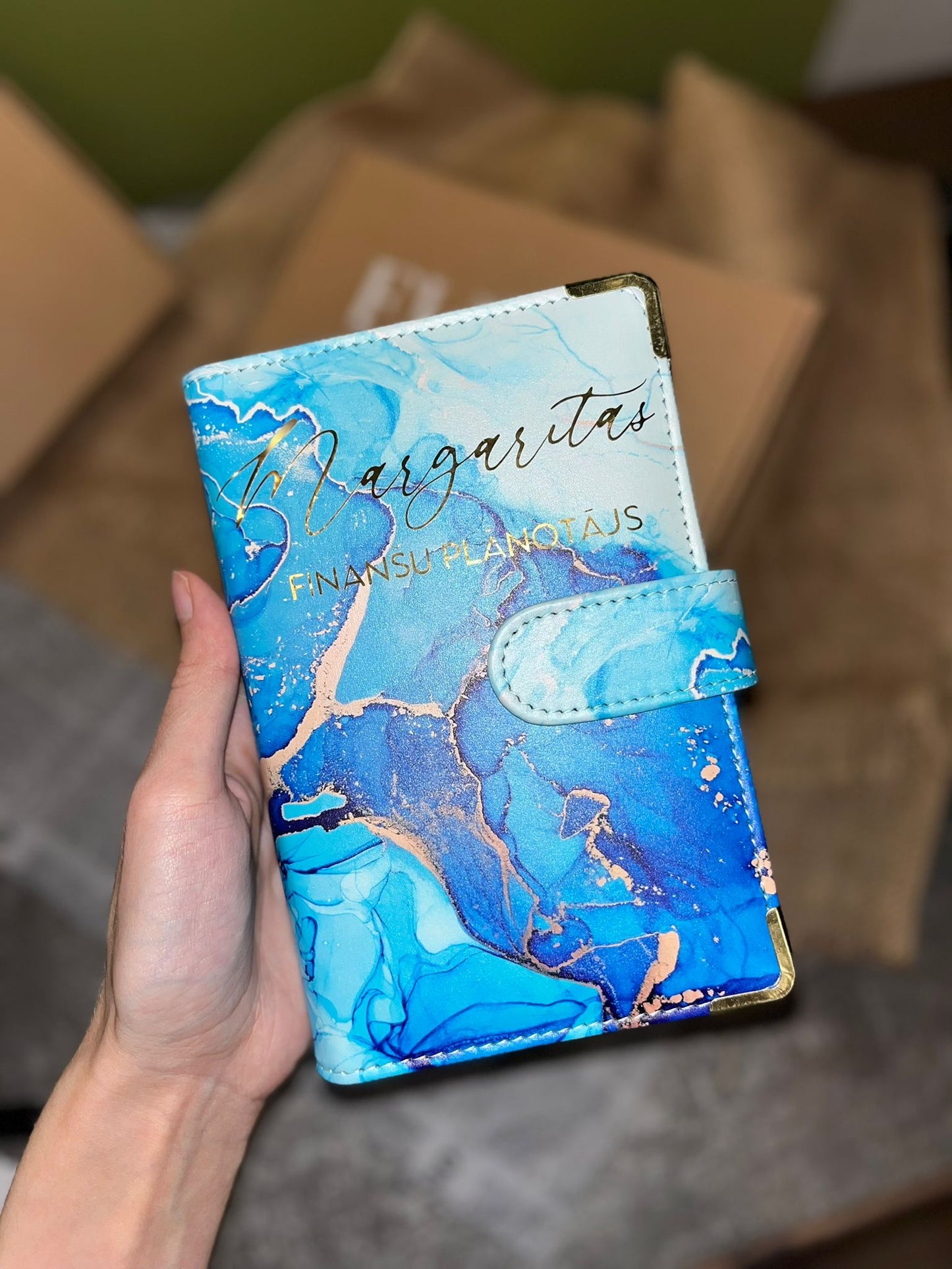 LUX zils personalizēts finanšu planotājs