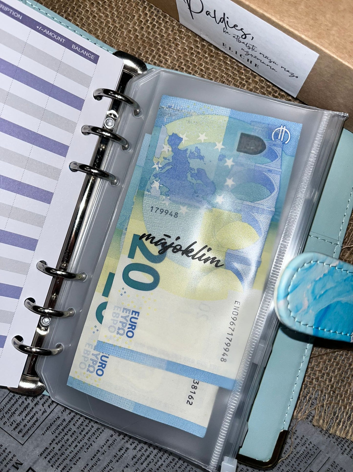 LUX zils personalizēts finanšu planotājs