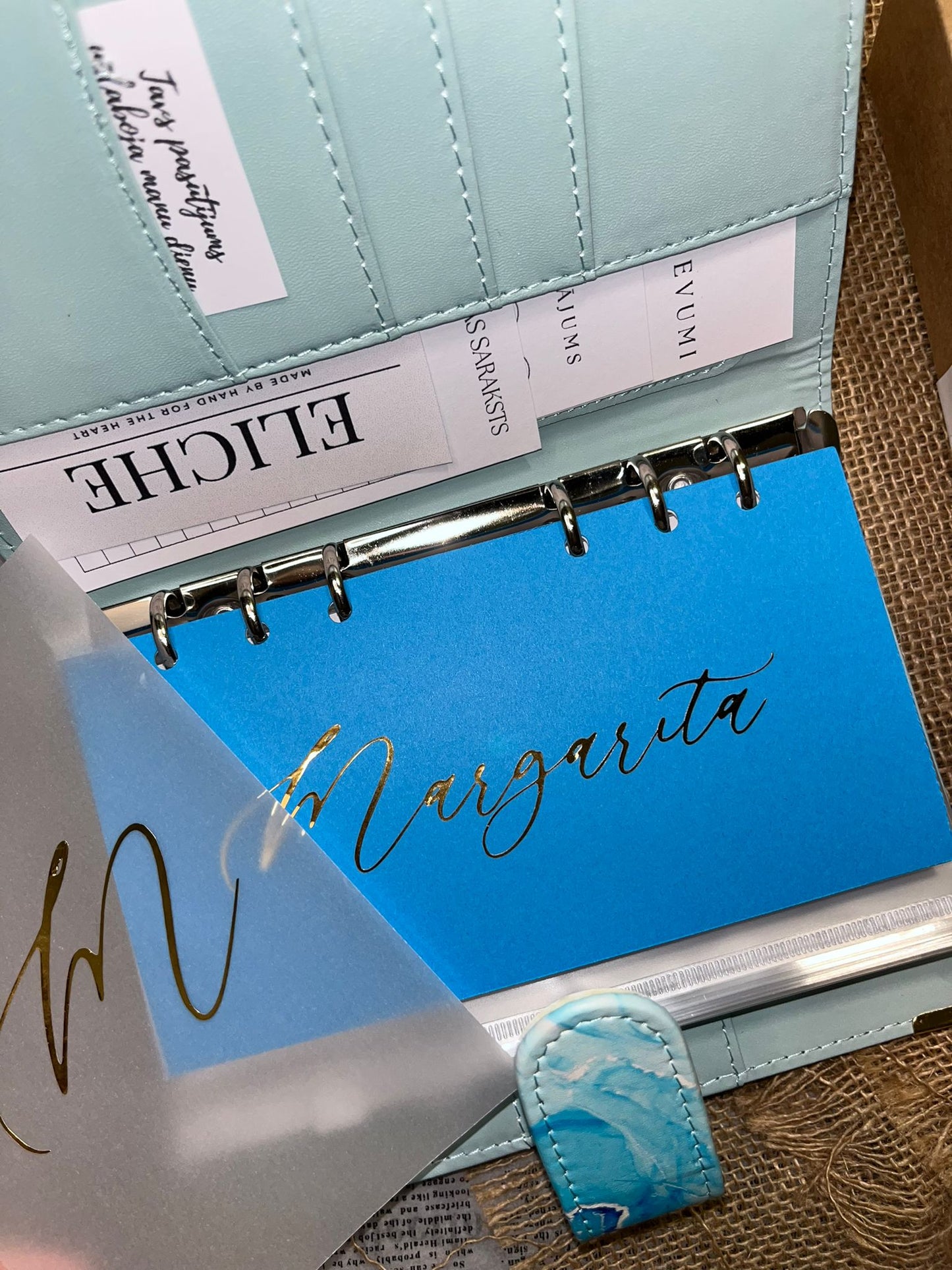 LUX zils personalizēts finanšu planotājs