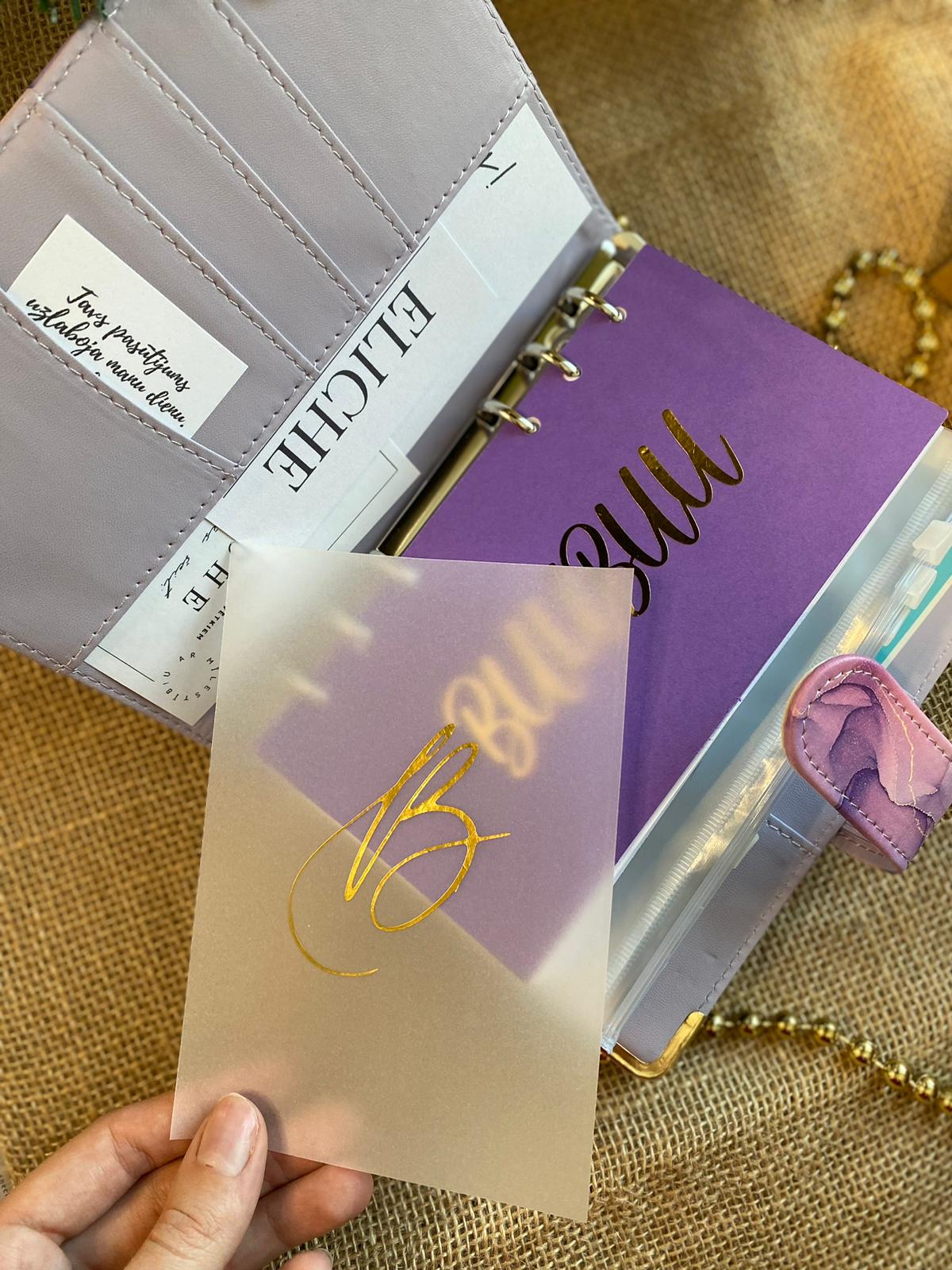 LUX violēts personalizēts finanšu planotājs