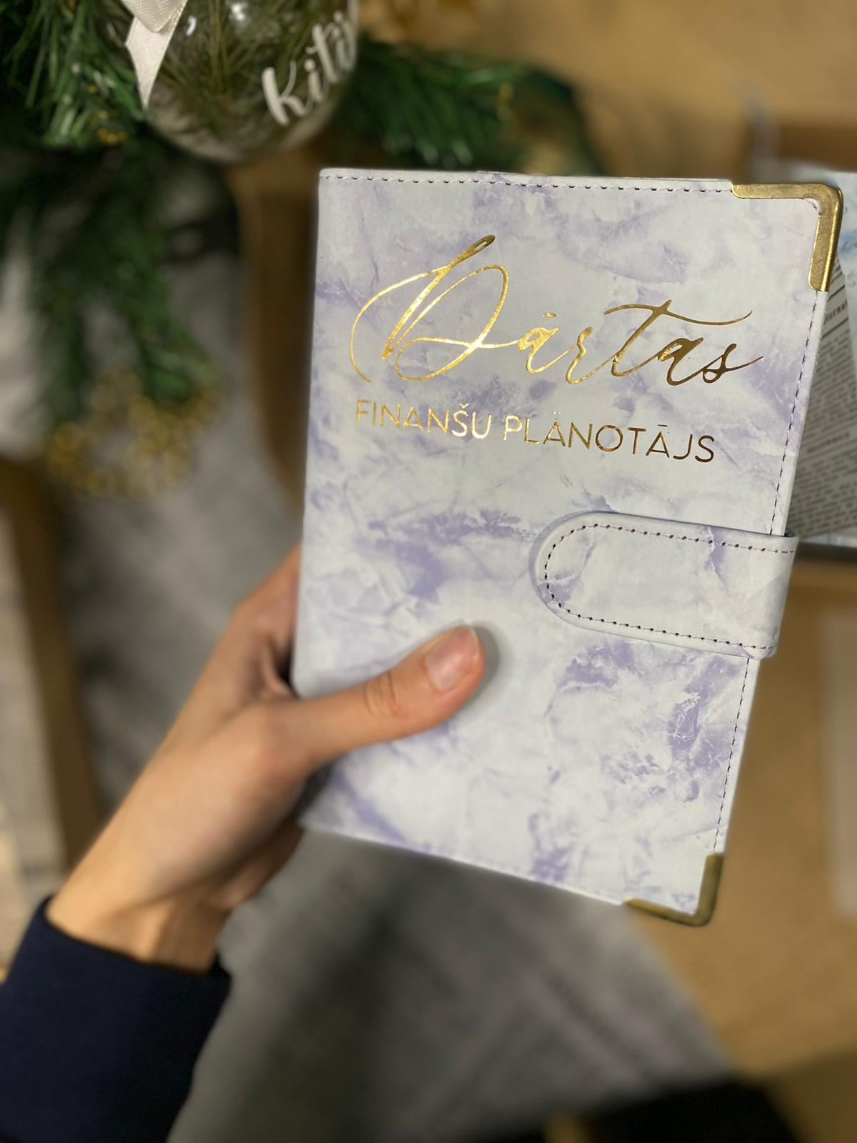 Pasteļviolēts marmora personalizēts finanšu planotājs